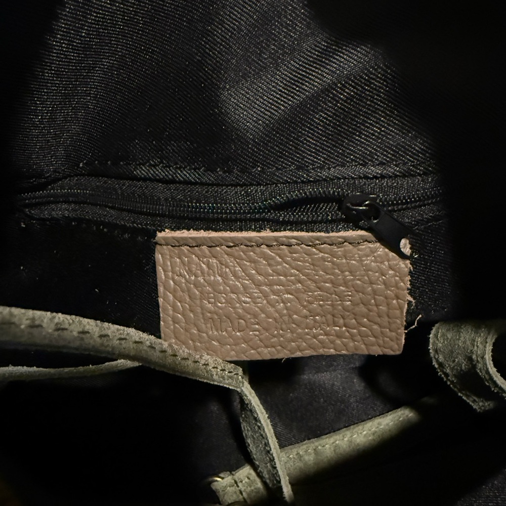 Stylish Green Women's Genuine Leather Bag Made in Italy - Picture 8 of 10